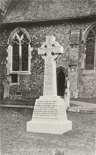 Chesham the martyrs memorial - the,