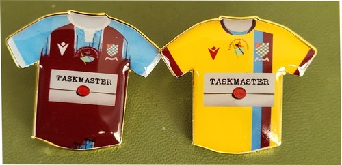 Chesham utd season kit - chesham, 26-27